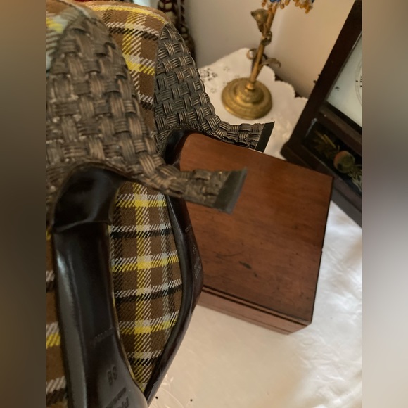 Prada Plaid Wool Embellished Pumps -Sz 8 - Picture 12 of 14
